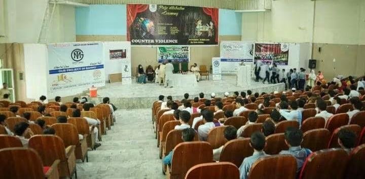 Future's Scholars students and community